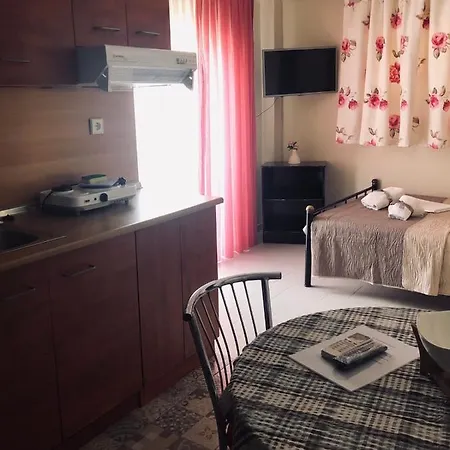 Apart Otel Filiko *